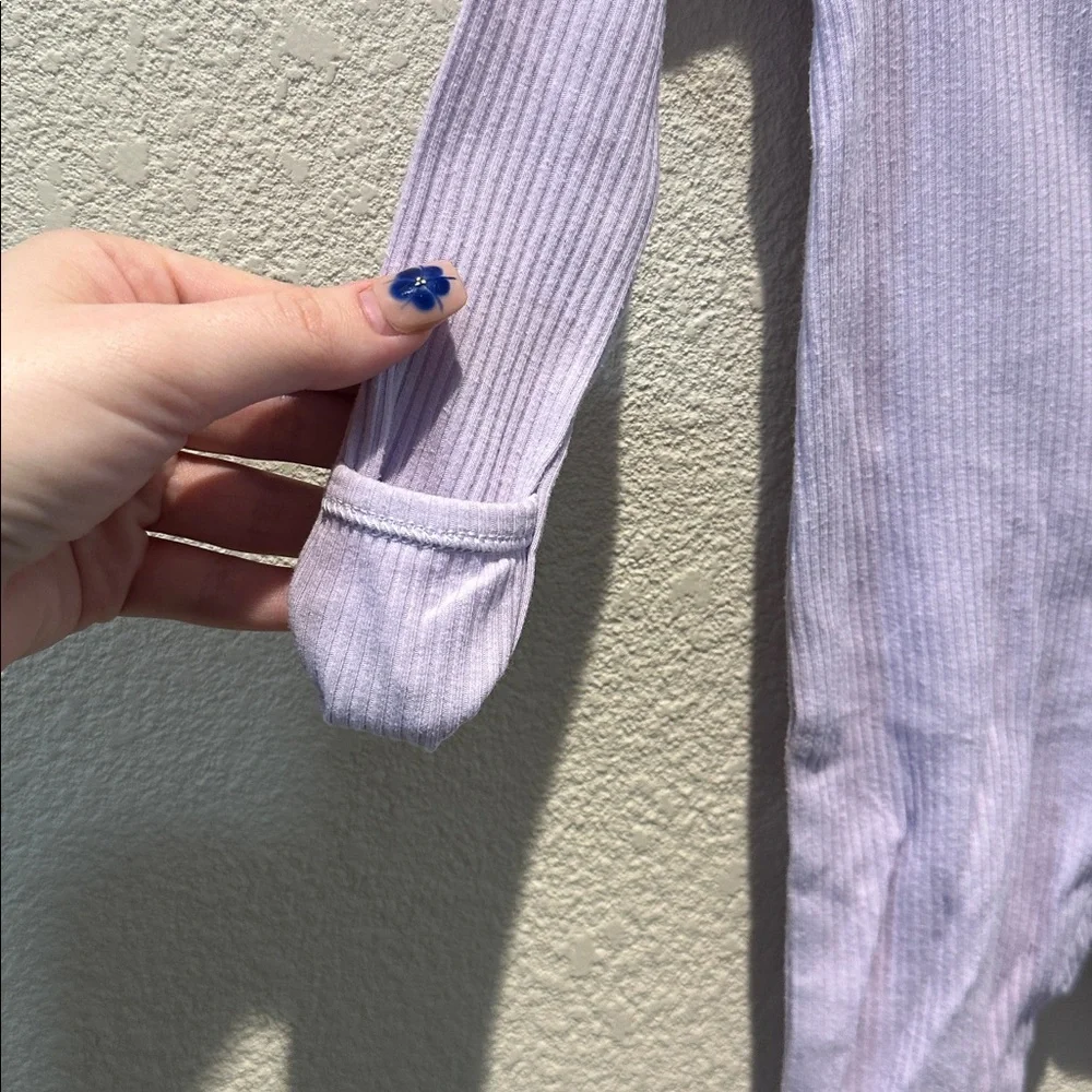 Old Navy Lavender Ribbed Footed One-Piece Size 6-9M